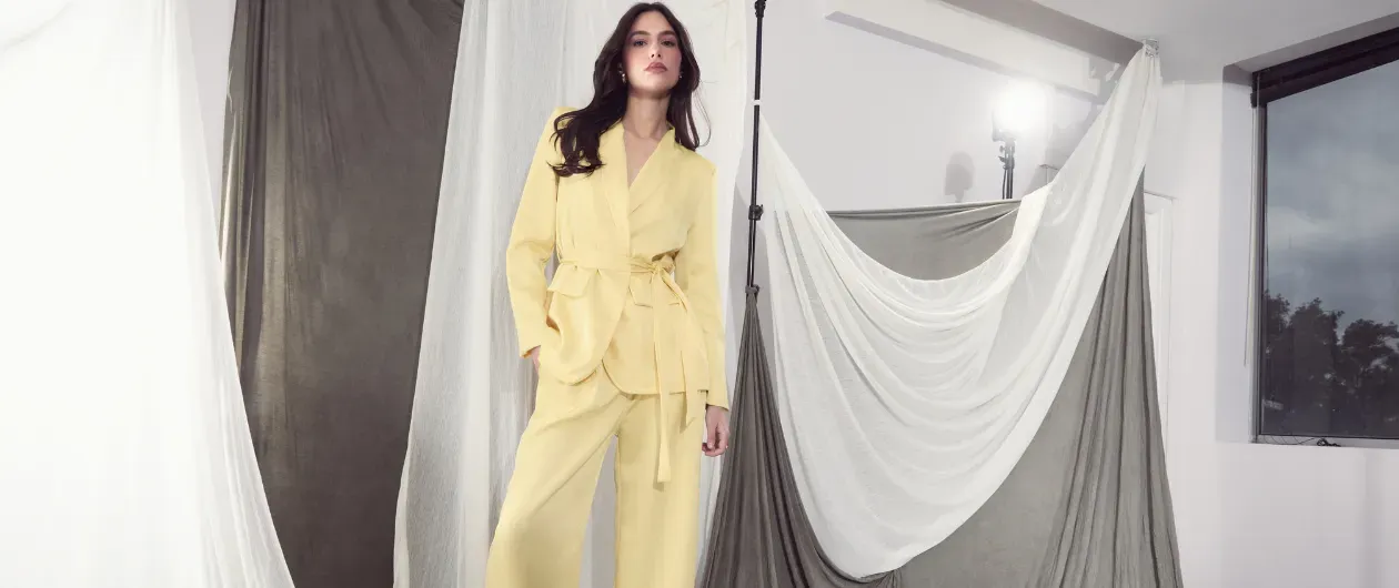 Κομψή στην ορκωμοσία σου; Με αυτά τα ρούχα μπορείς